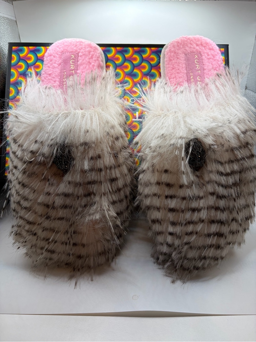 Kurt Geiger woman’s  Pink & Cream Faux-Fur Slip-On Slippers